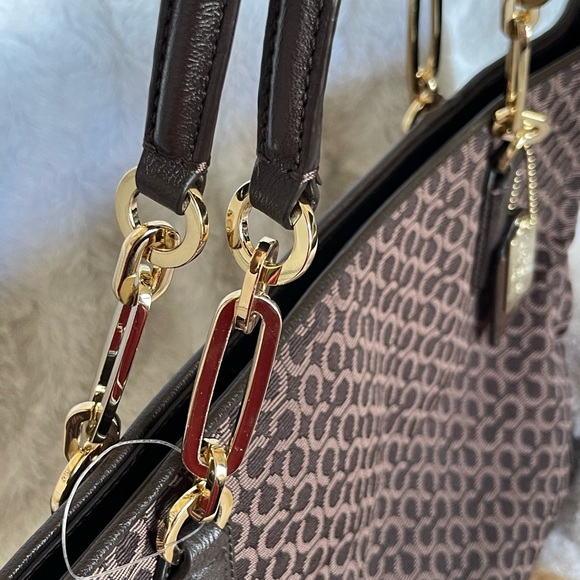 ✅Authentic ✅ New Coach canvas mahogany large handbag - Picture 3 of 9